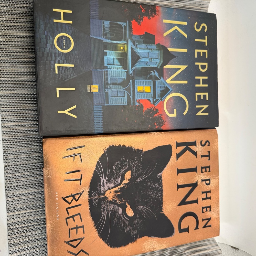 Stephen King Holly & If It Bleeds Hardcover Book Lot First Edition 1st Printing